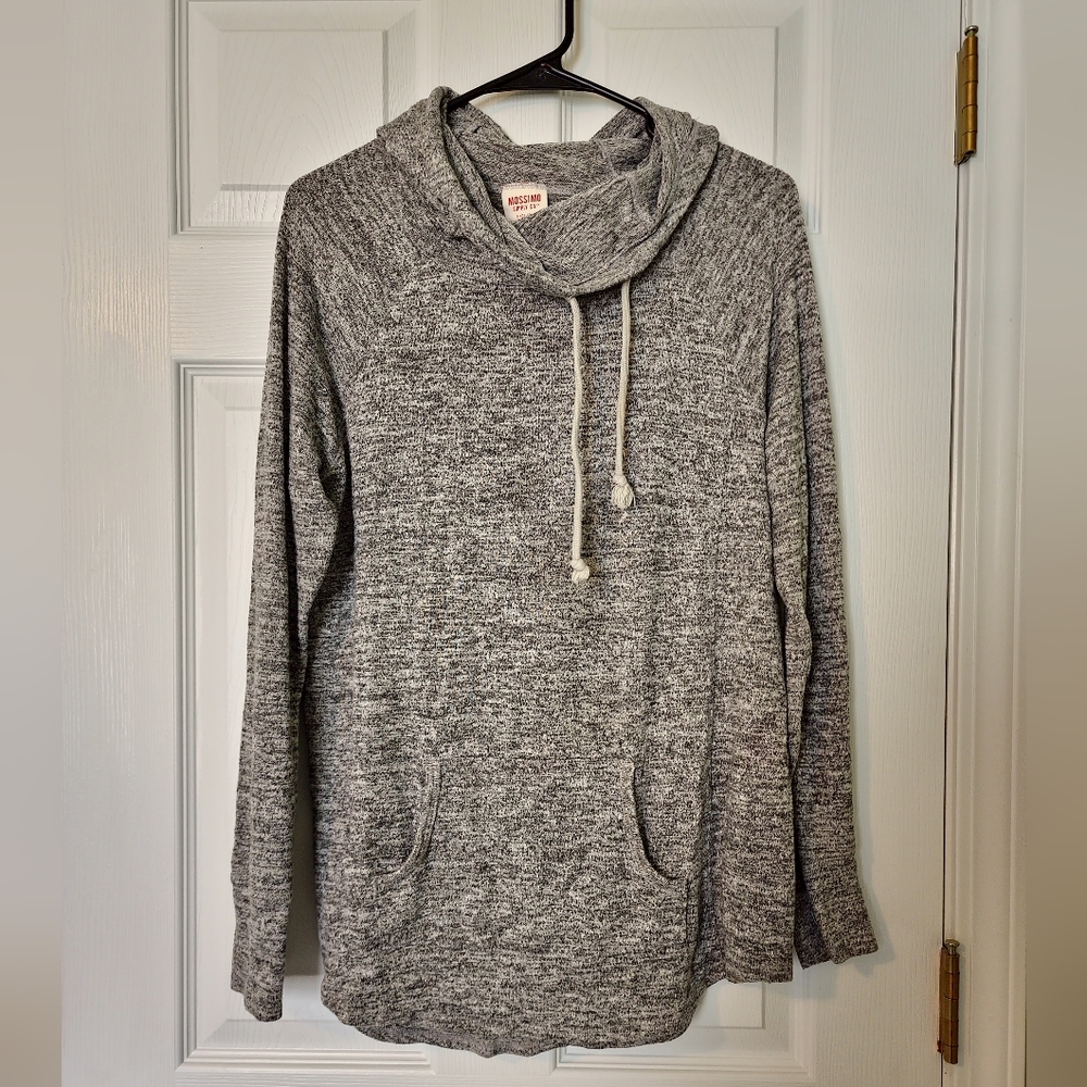 Gray cowl hooded long sleeve